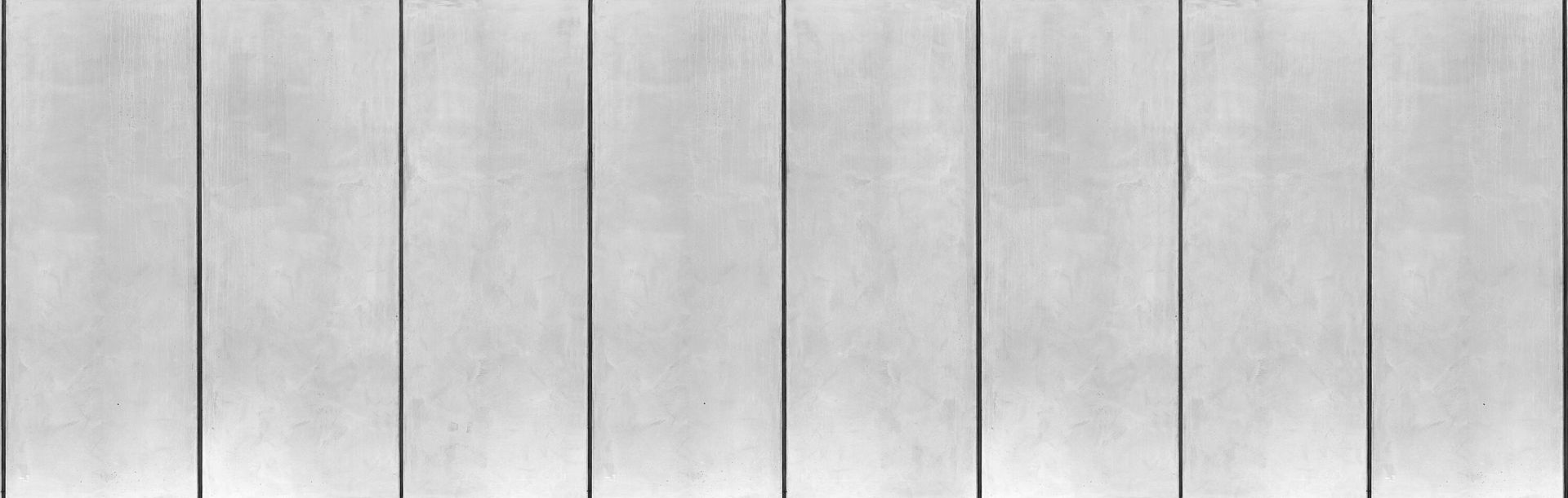 Stukken betonnen muur